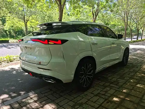 Changan Auchan Z6 New Energy 2023