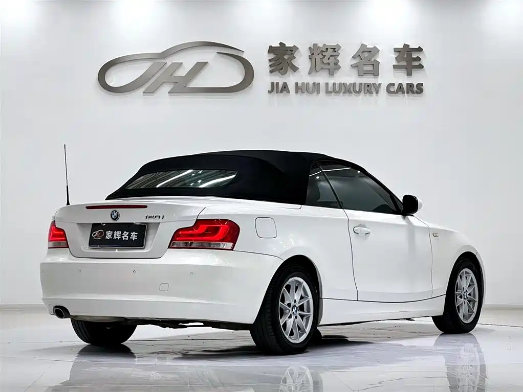 BMW 1 Series 2012 — фото 12