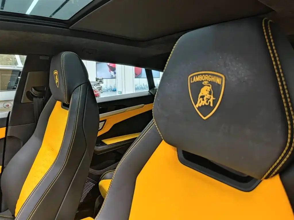 Lamborghini Urus 2020 — фото 3