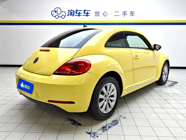 Volkswagen Beetle 2014