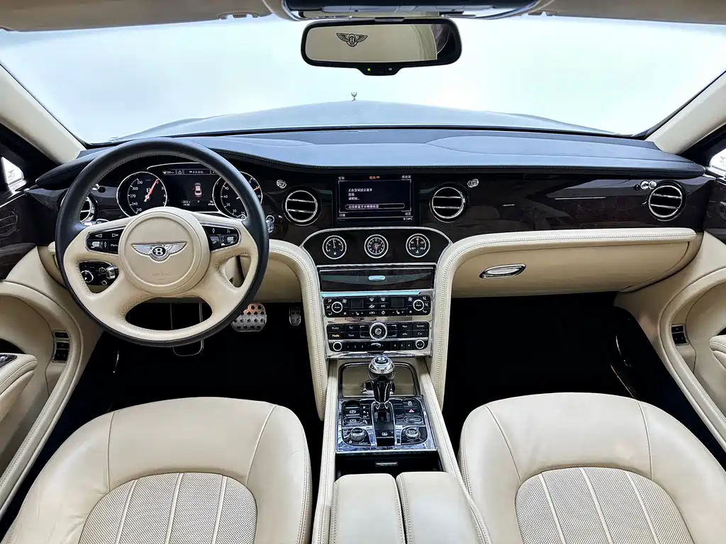 Bentley Mulsanne 2013 — фото 13