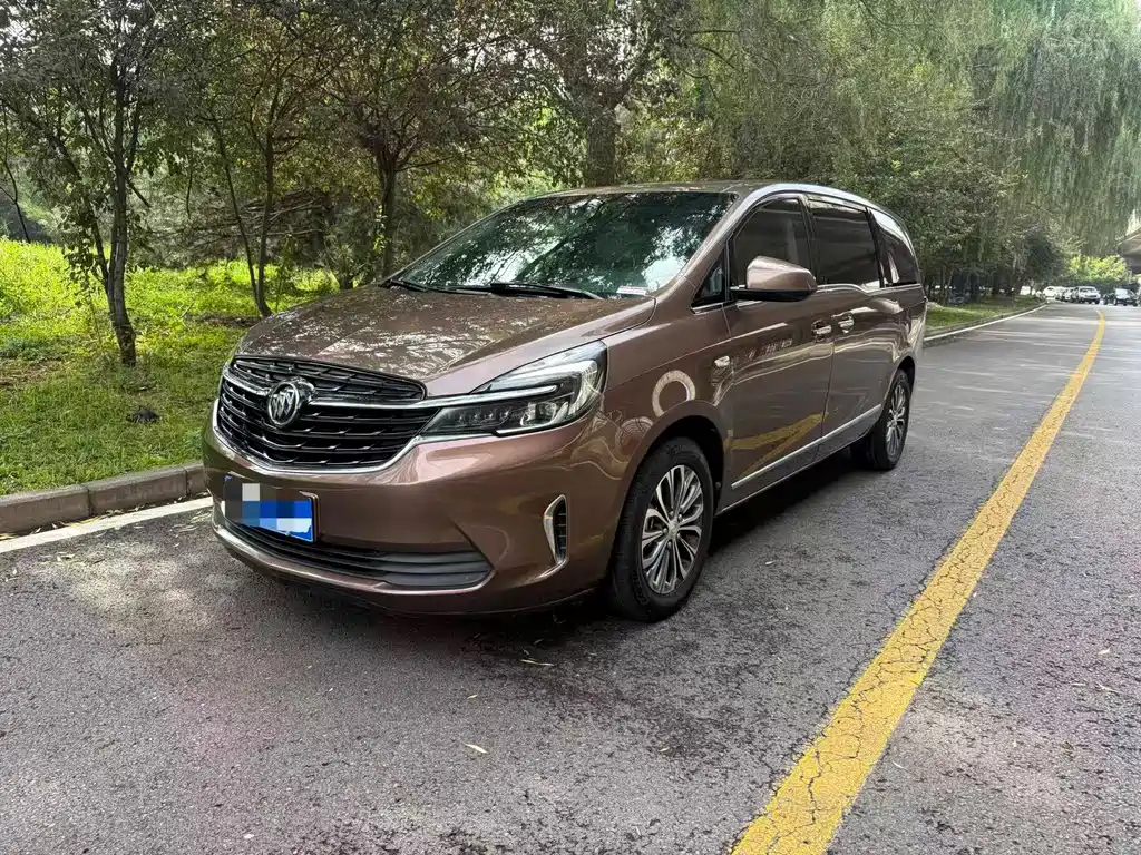 Buick GL8 2021