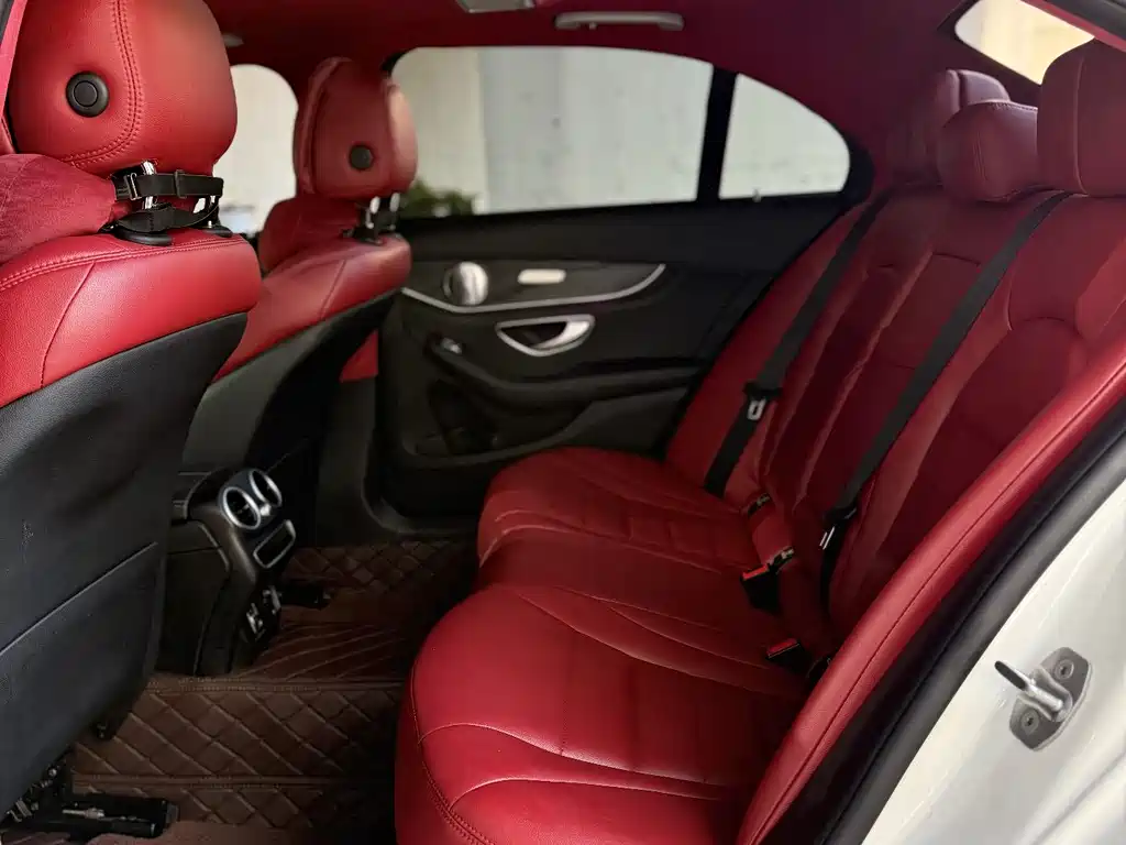 Mercedes-Benz C-Class 2020 — фото 13