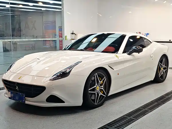 Ferrari California T 2016