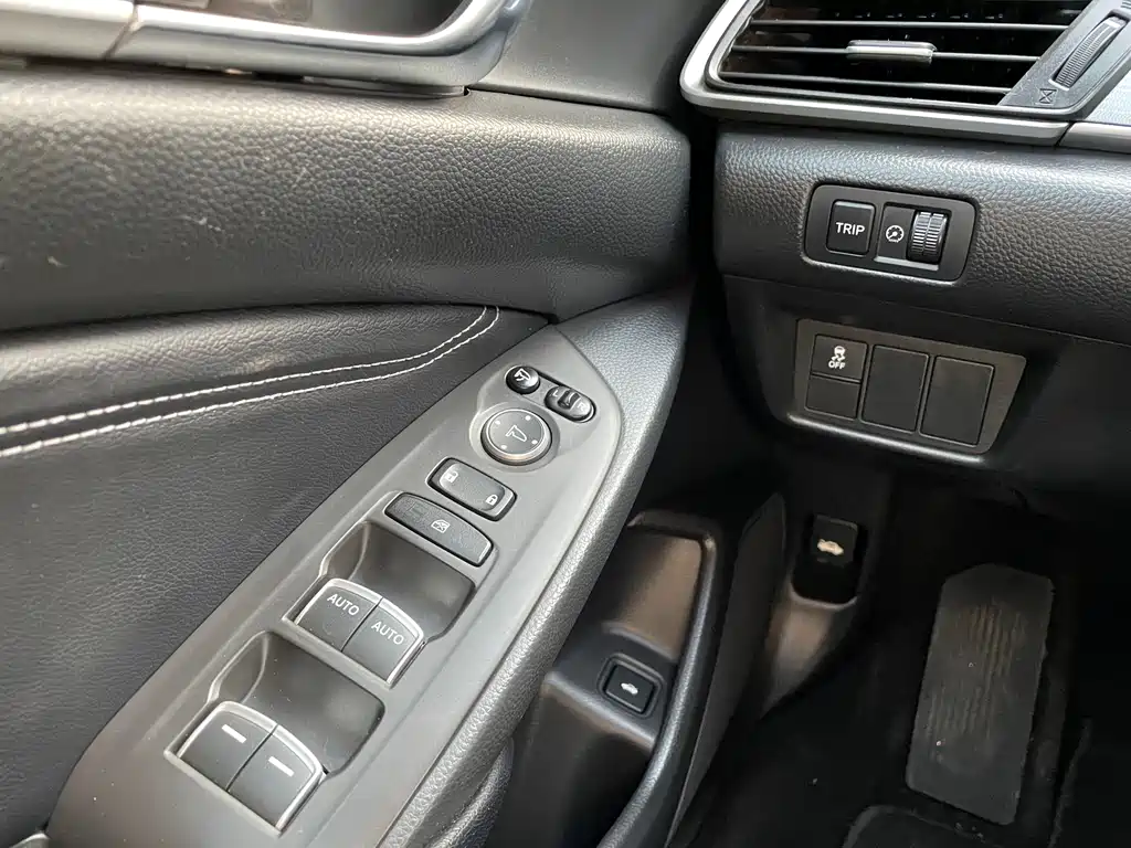 Honda Accord 2018 — фото 10