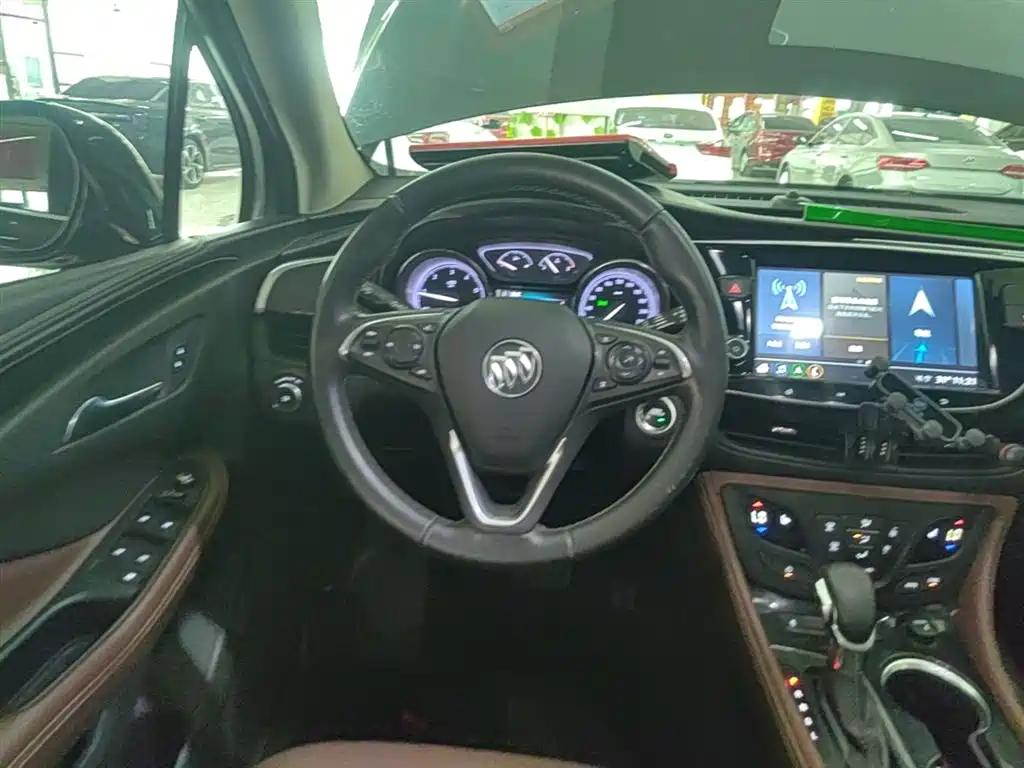 Buick Envision Plus 2021 — фото 11