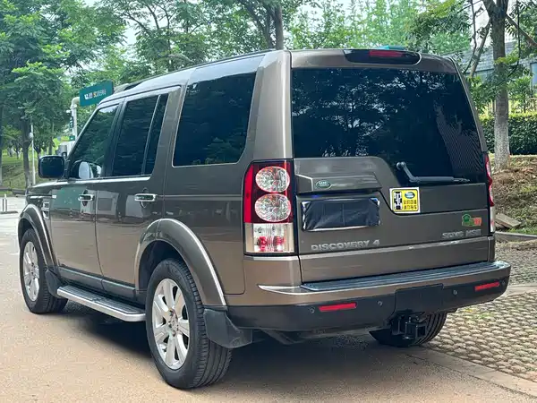 Land Rover Discovery 2013