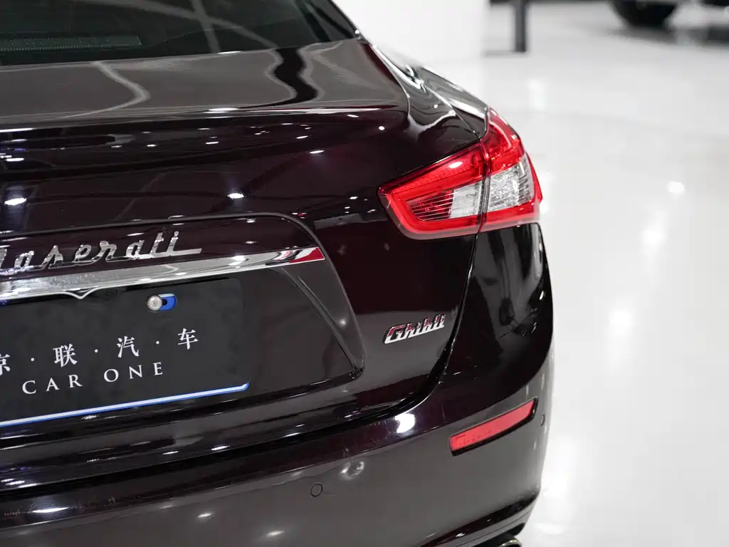 Maserati Ghibli 2015 — фото 5