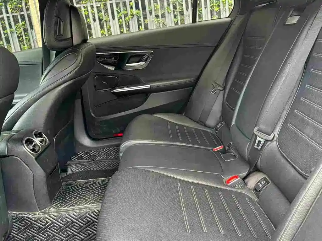 Mercedes-Benz C-Class 2021 — фото 10