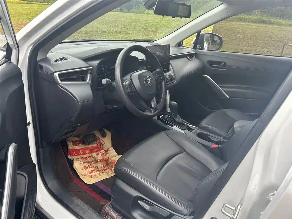 Toyota Corolla Cross 2024