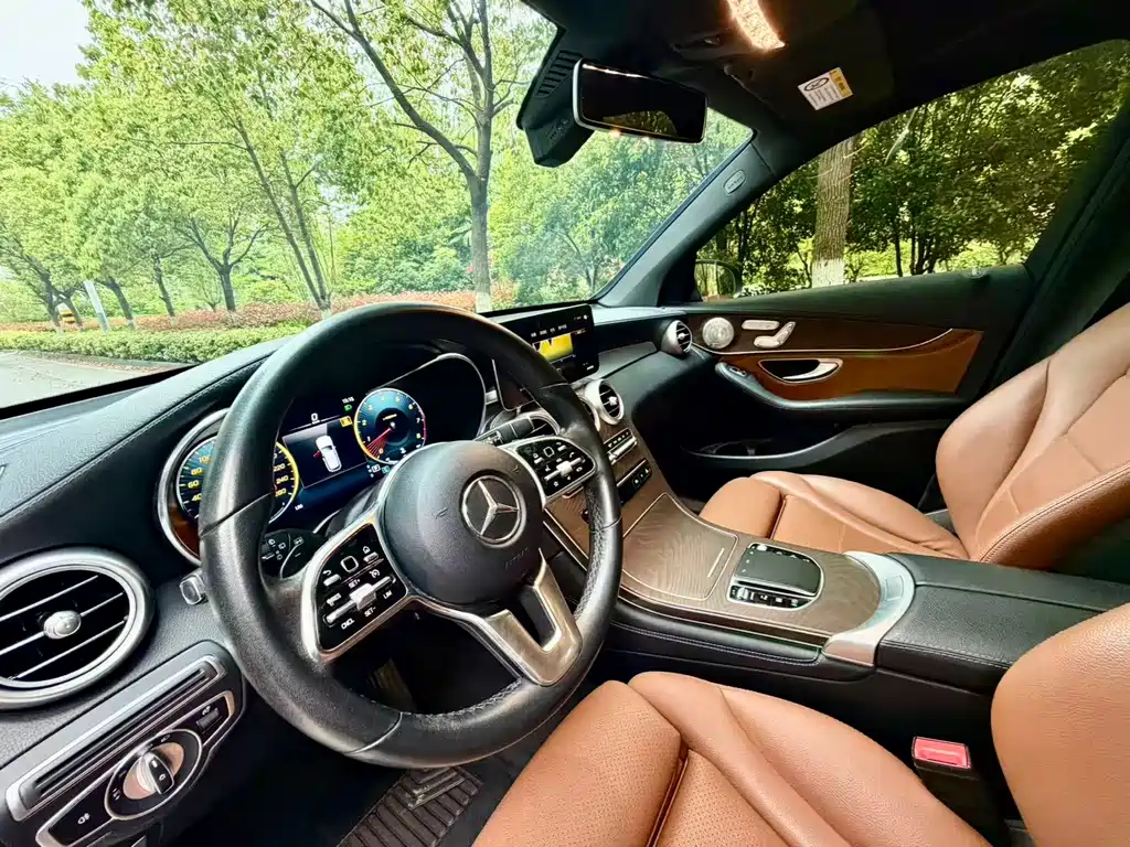 Mercedes-Benz GLC 2020 — фото 4
