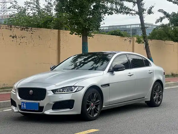 Jaguar XEL 2018