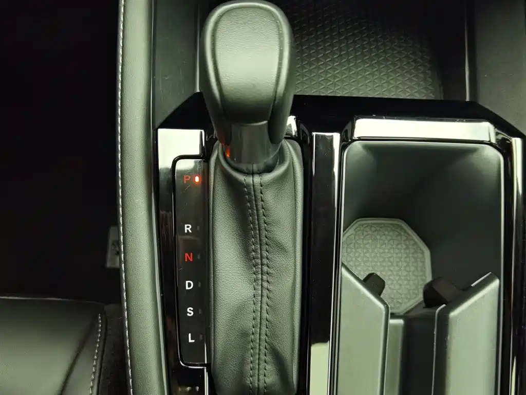 Honda Inspire 2024 — фото 13