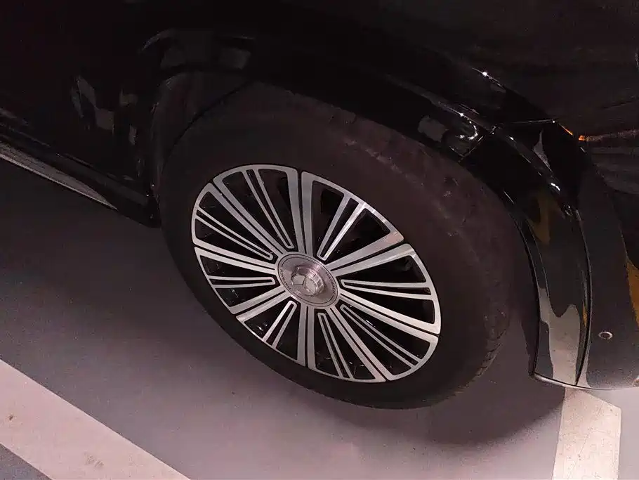 Mercedes-Benz GLS 2021