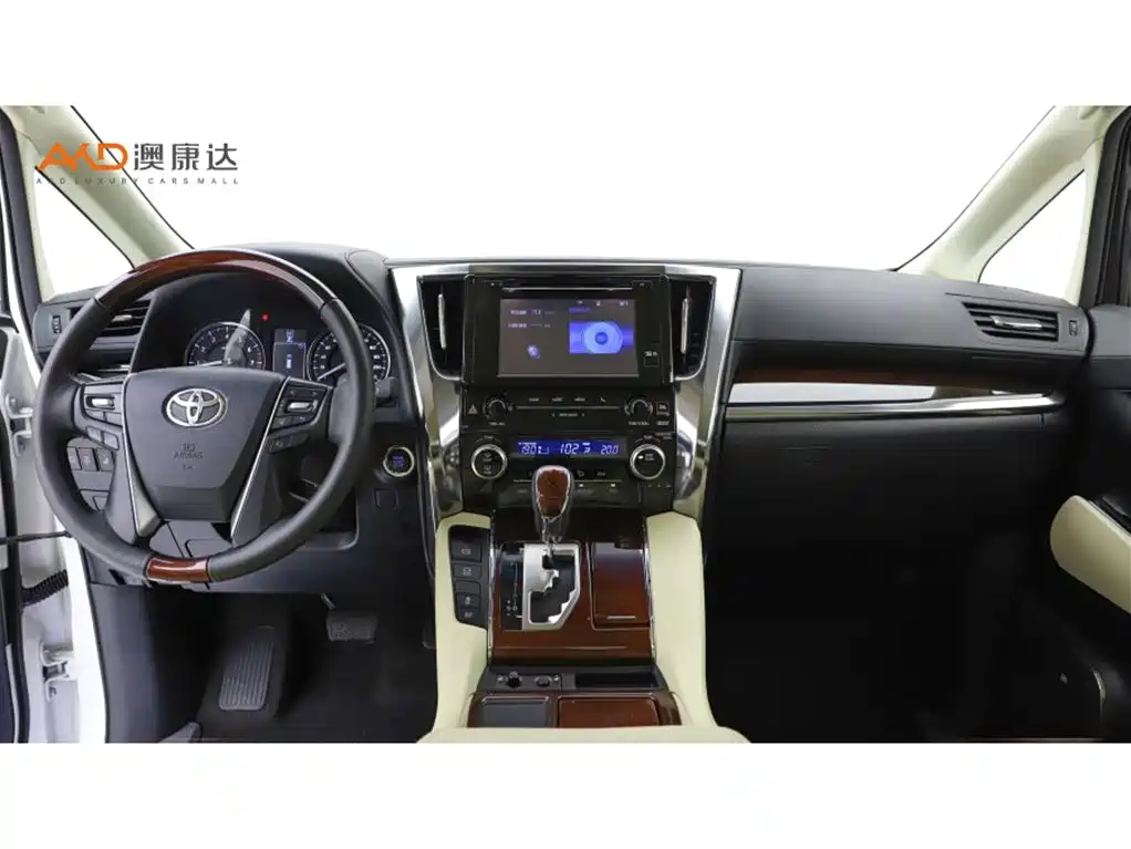 Toyota Alphard 2016 — фото 5