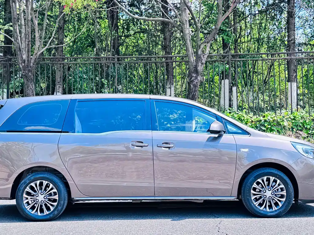 Buick GL8 2022