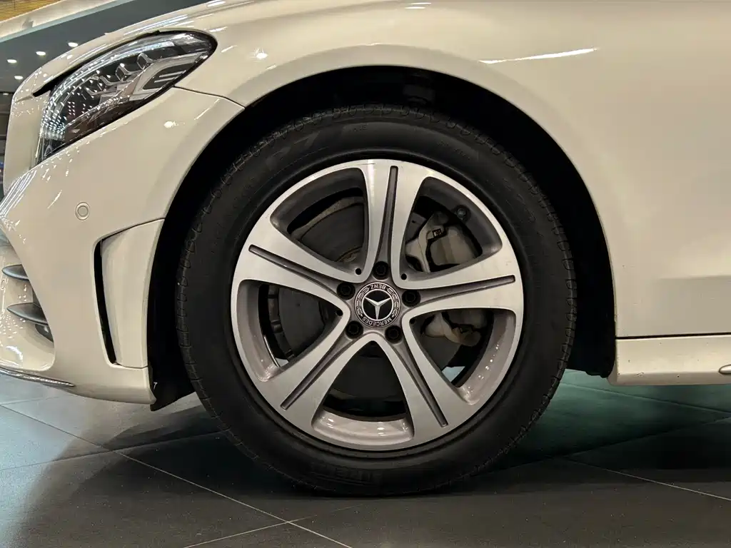 Mercedes-Benz C-Class 2020 — фото 30