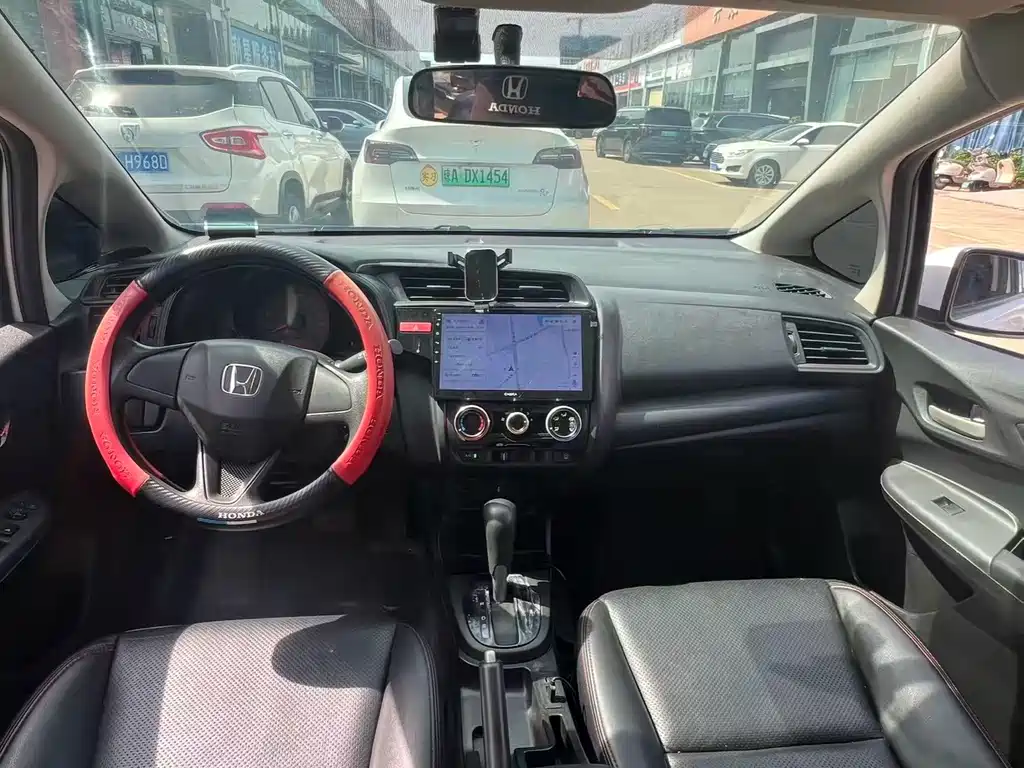 Honda Fit 2016 — фото 4
