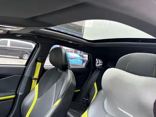 Changan UNI-V 2022