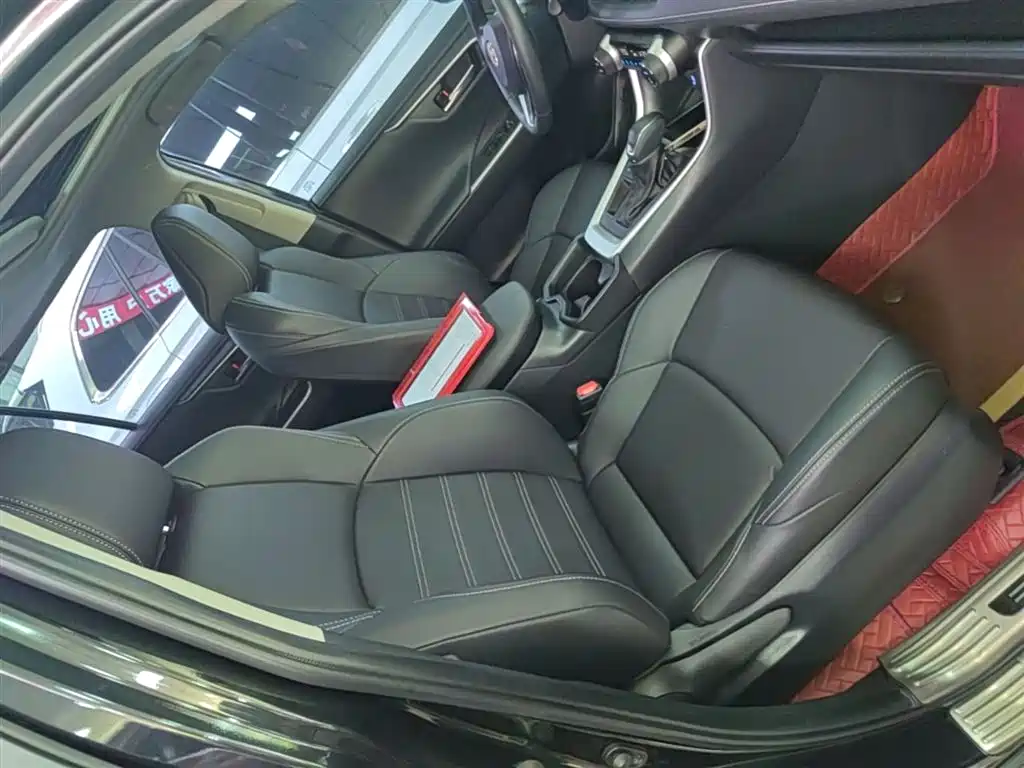Toyota Wildlander 2022 — фото 25