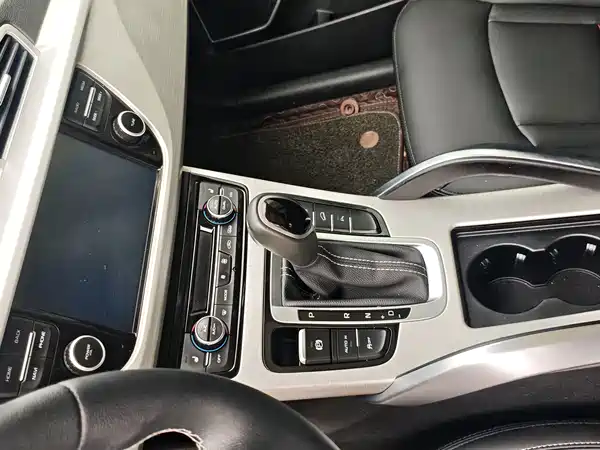 Geely Boyue 2018