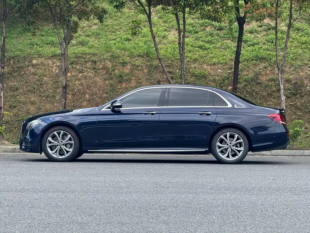 Mercedes-Benz E-Class 2019