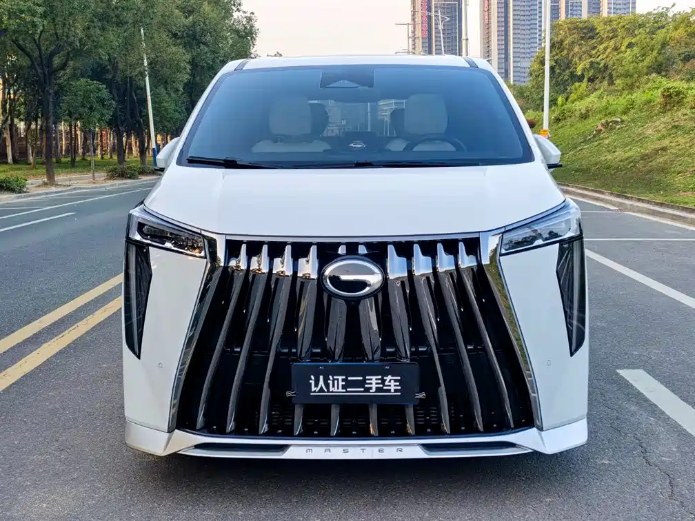 GAC Motor Trumpchi M8 2023 — фото 2