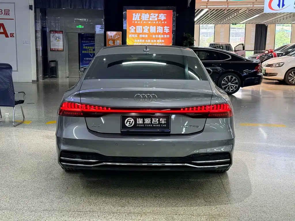 Audi A7L 2024 — фото 14