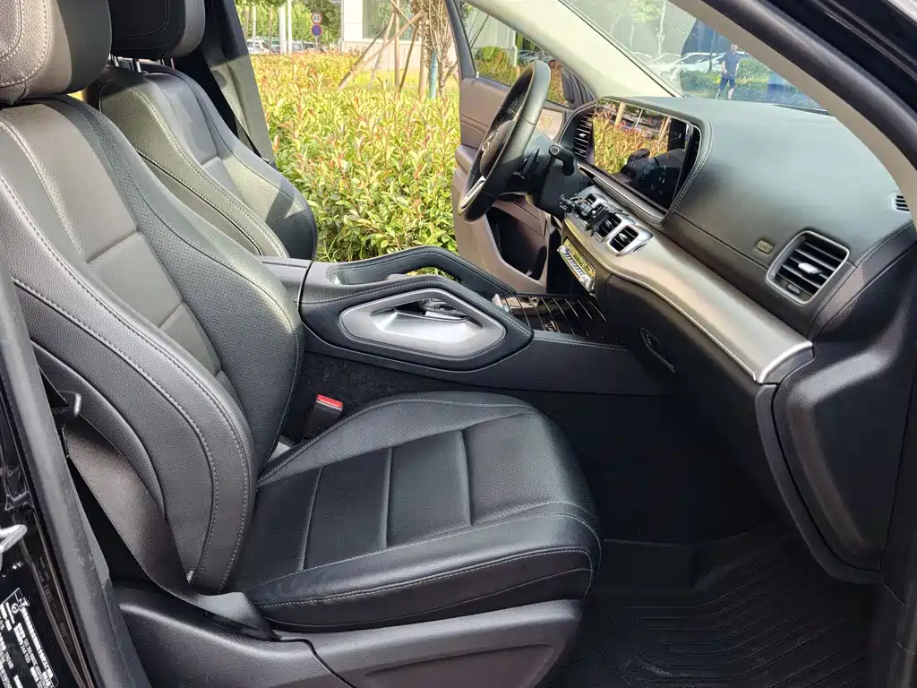 Mercedes-Benz GLE Coupe 2021 — фото 11