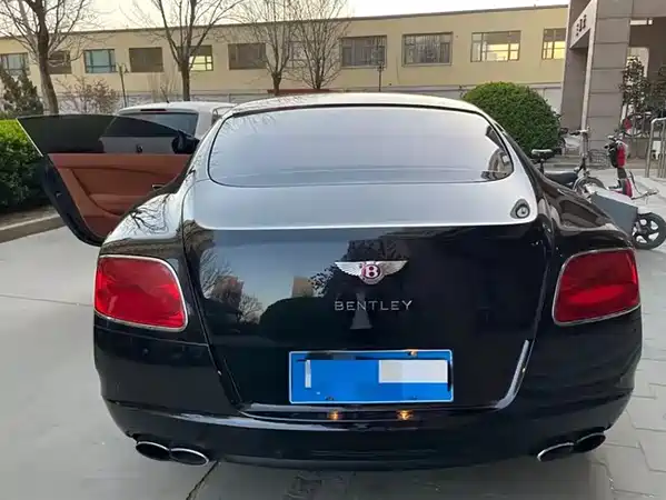 Bentley Continental 2016