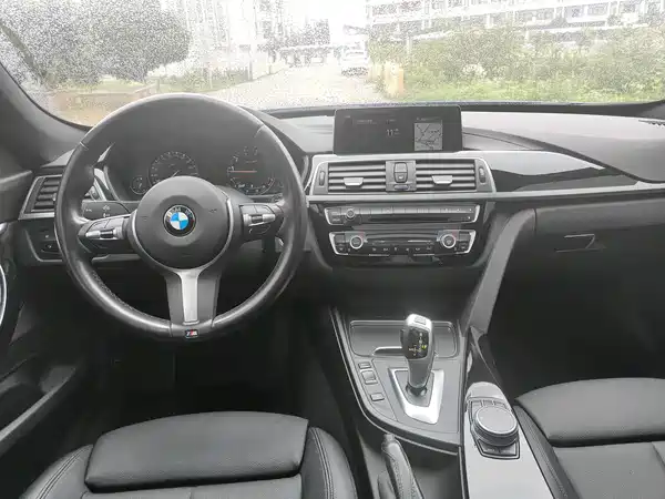 BMW 3 Series GT 2019