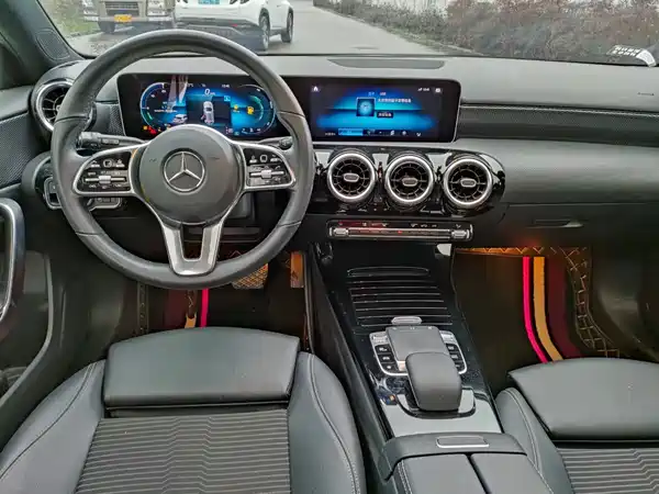 Mercedes-Benz A-Class 2021