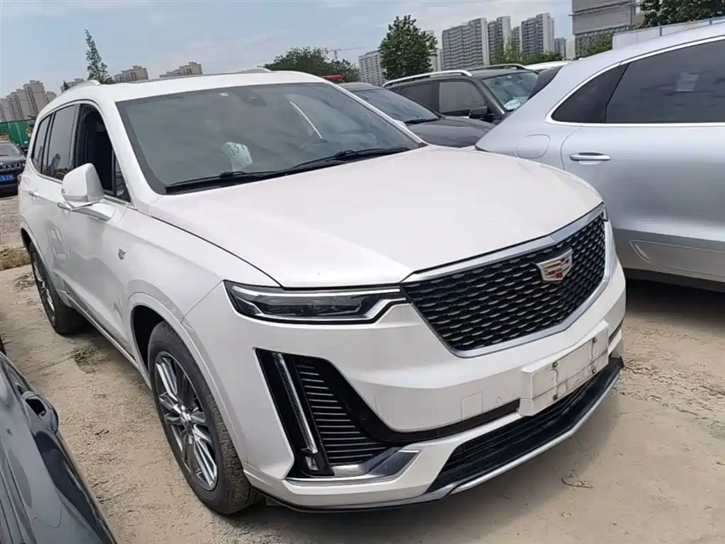 Cadillac XT6 2021 — фото 4