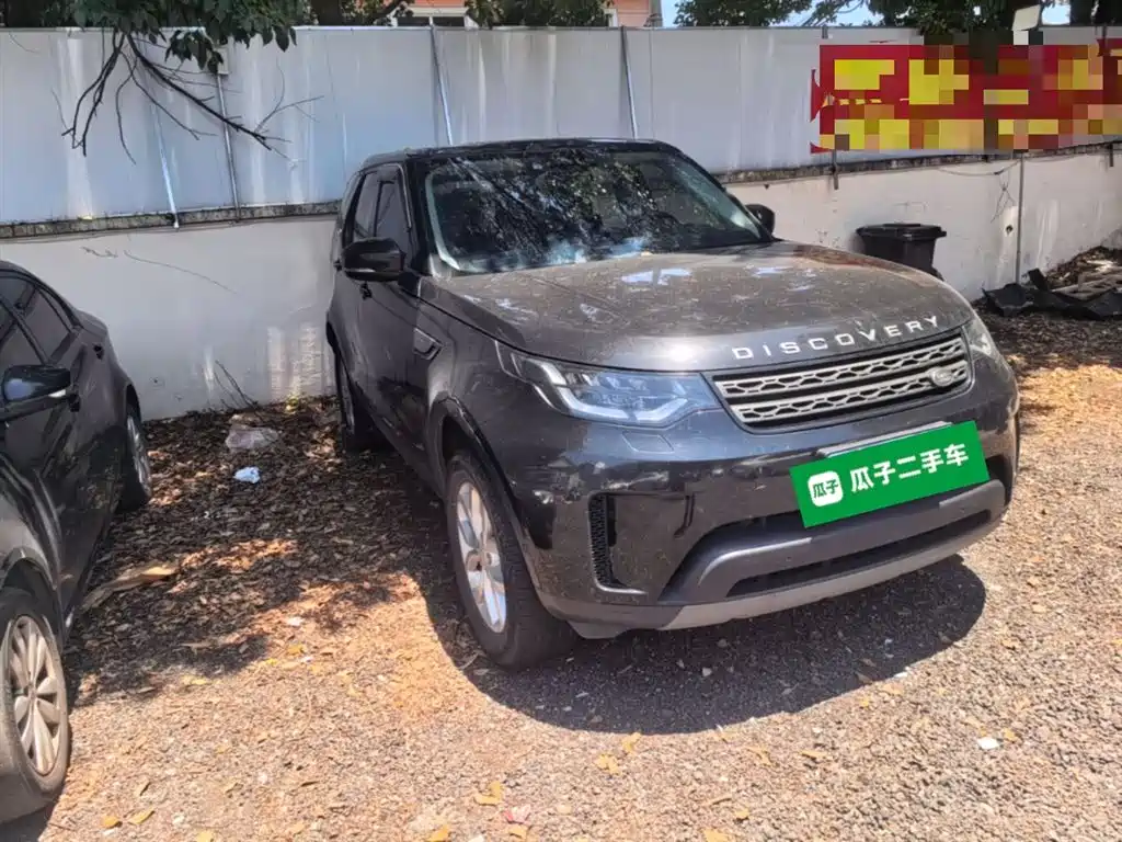 Land Rover Discovery 2019 — фото 25
