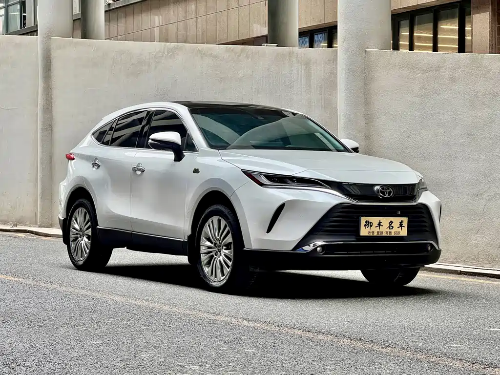 Toyota Harrier 2024 — фото 3