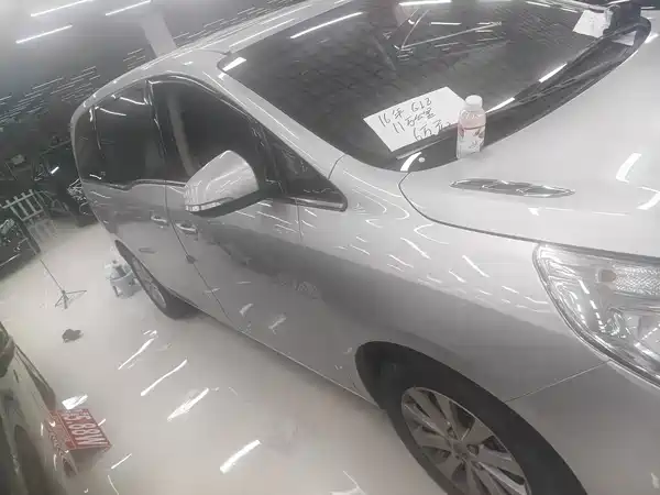 Buick GL8 2016