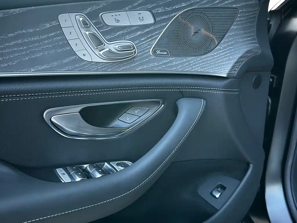 Mercedes-Benz AMG GT 2020 — фото 8