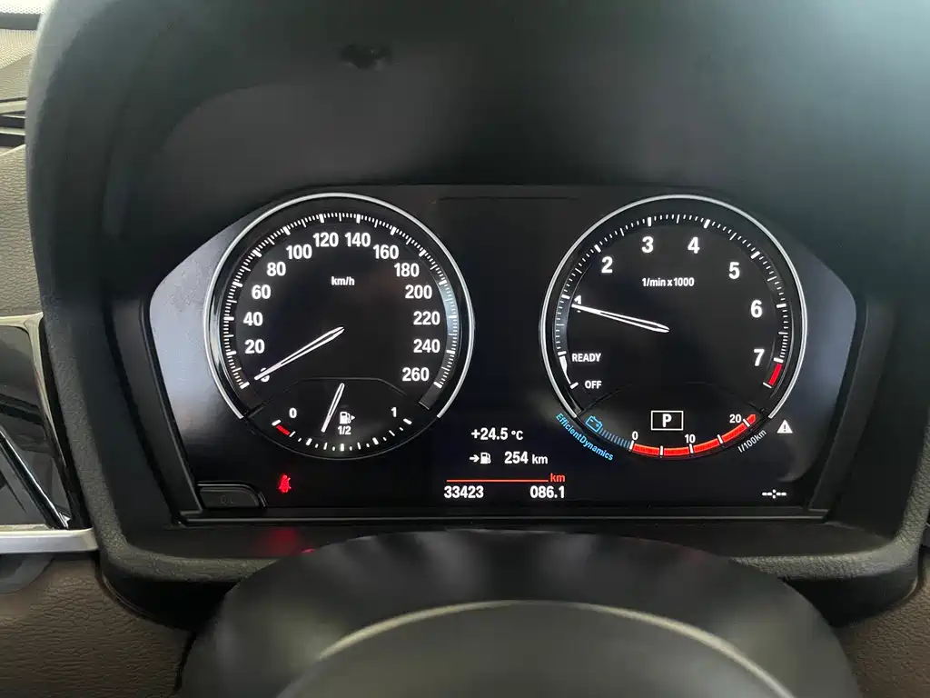 BMW X1 2022 — фото 15
