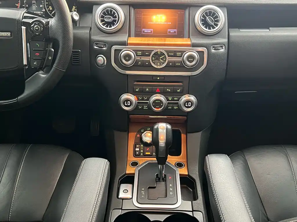 Land Rover Discovery 2013 — фото 28