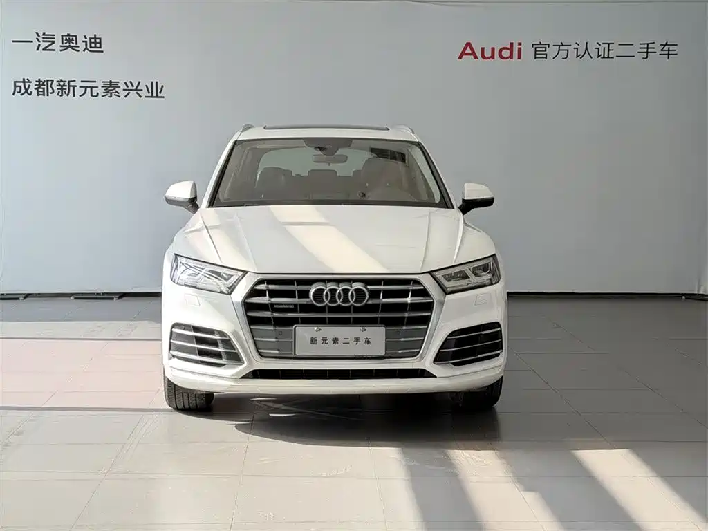 Audi Q5L 2019 — фото 2