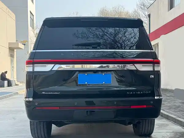 Lincoln Navigator 2022