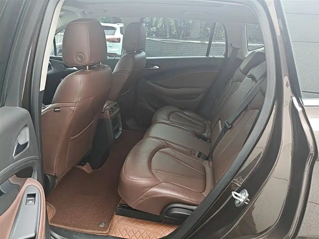 Buick Envision Plus 2020 — фото 17