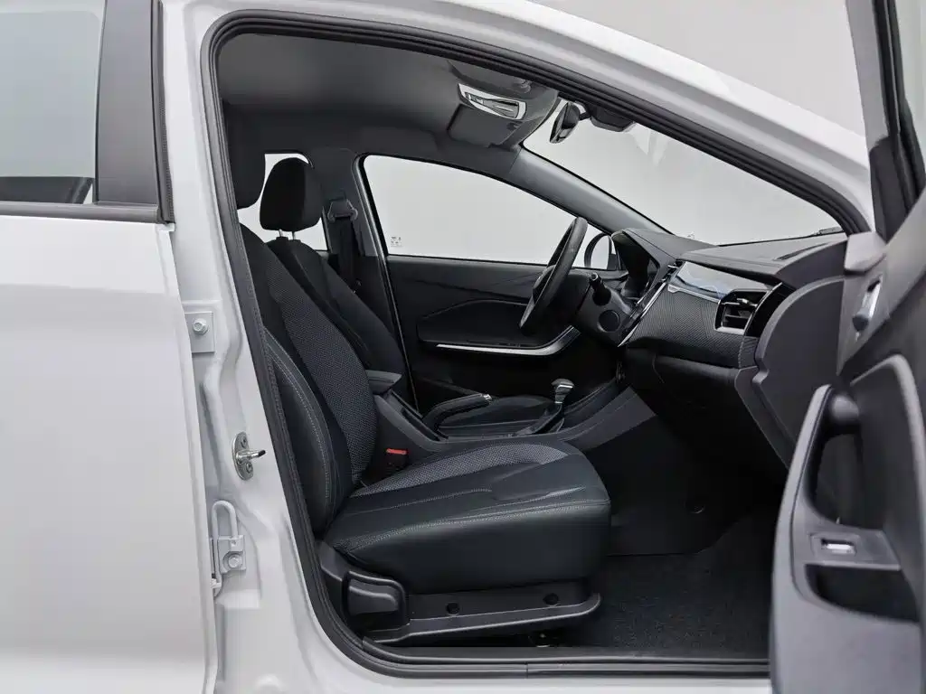 Chery Tiggo 3x 2025 — фото 23