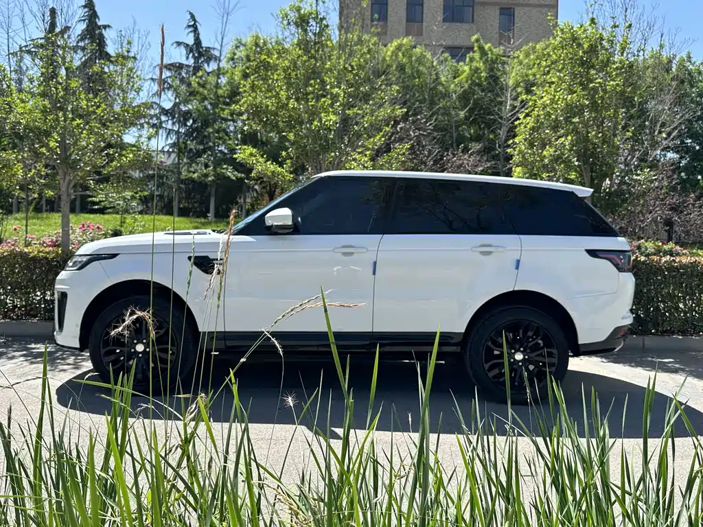Land Rover Sport 2014 — фото 13