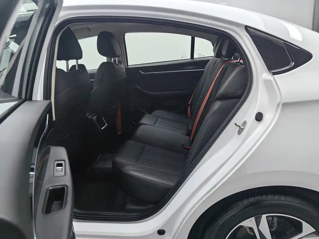 Chery Arrizo 5 GT 2023 — фото 15
