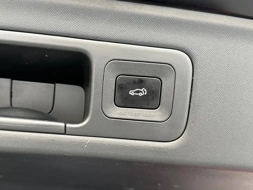 GAC Motor Trumpchi M8 2023 — фото 19