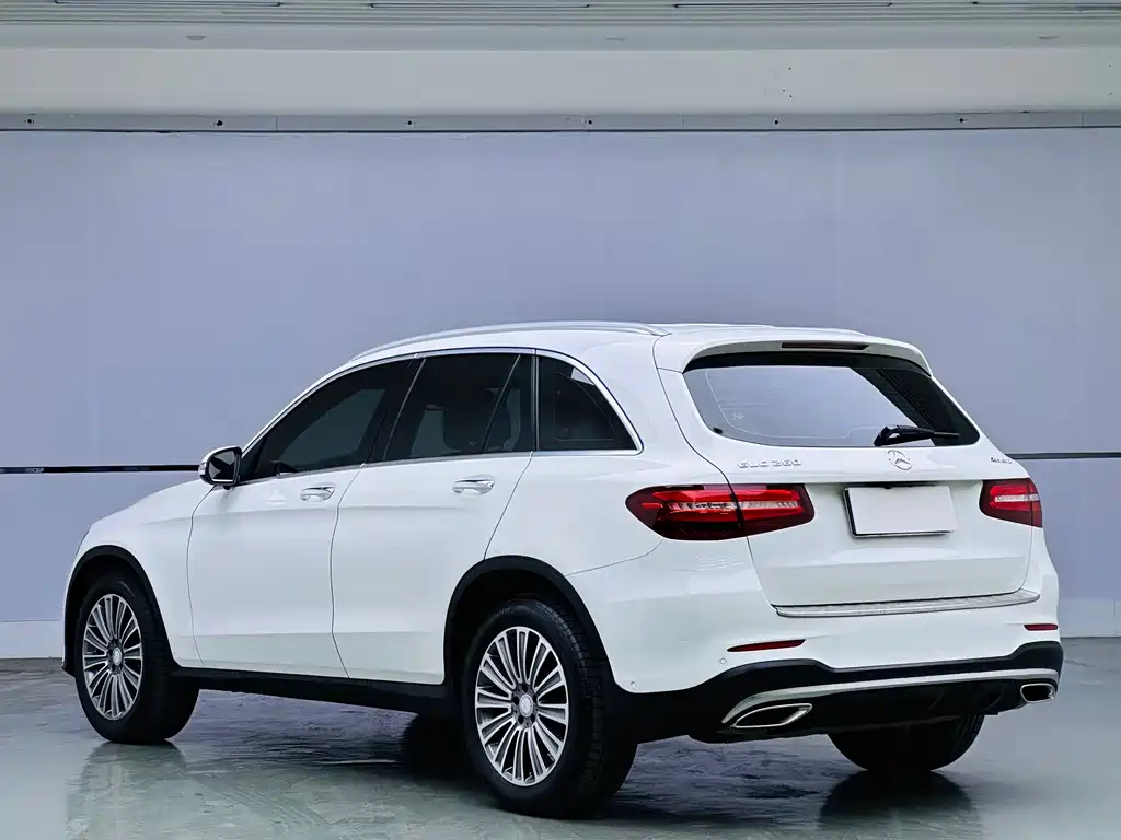Mercedes-Benz GLC 2017 — фото 4