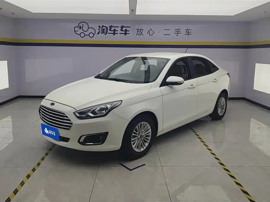 Ford Escort 2018