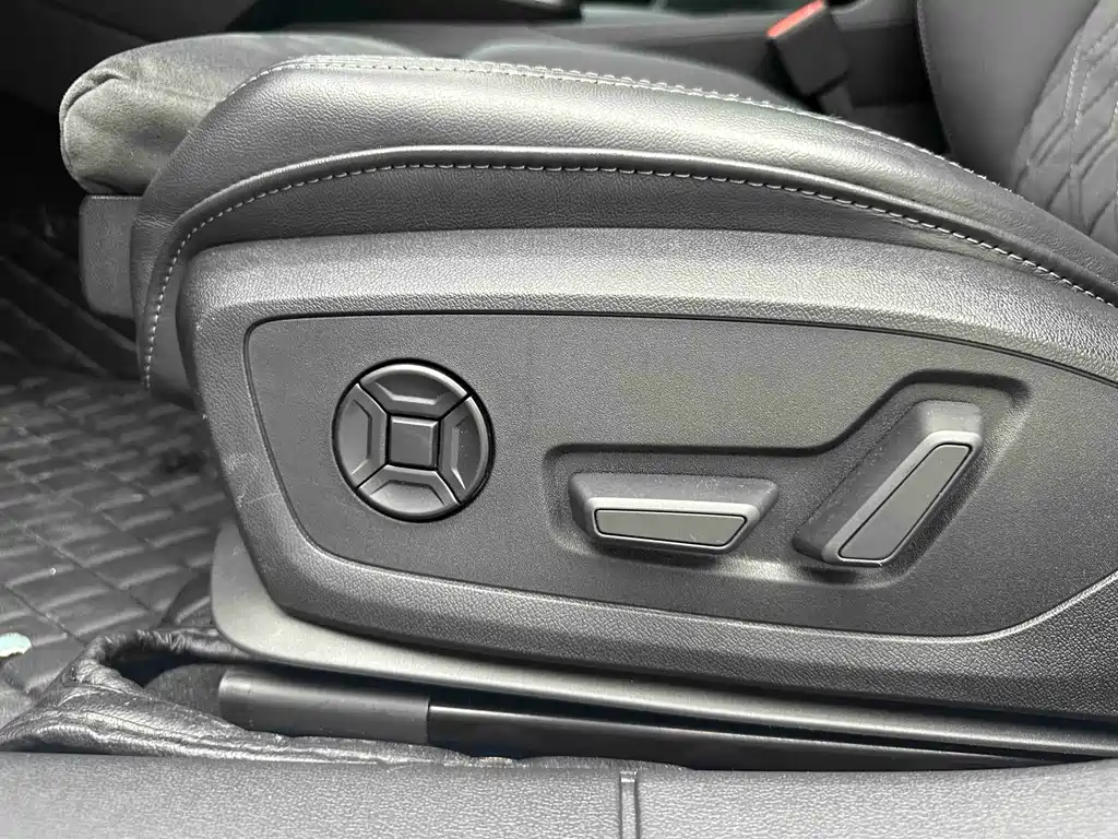 Audi A3 2022 — фото 11