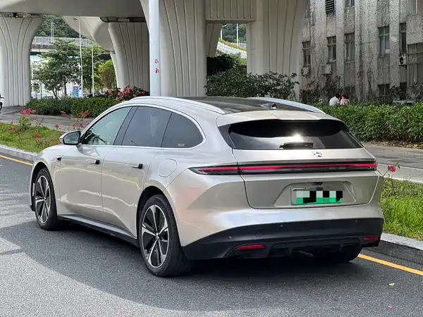 NIO ET5T 2023